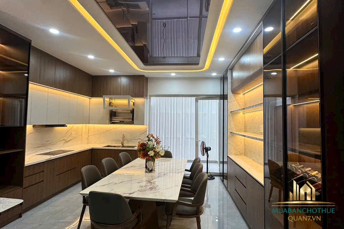 Có Thang Máy Full Nội Thất – Bán Nhà Phố Khu Công Ích Phạm Hữu Lầu Quận 7 (5x16m), 5 Tầng Sang Trọng